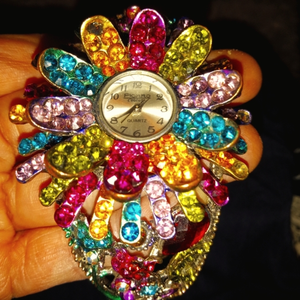 Ficaro Couture Vintage Flower watch.